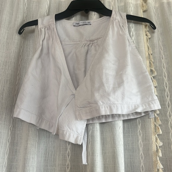 white cross body top - Picture 2 of 2